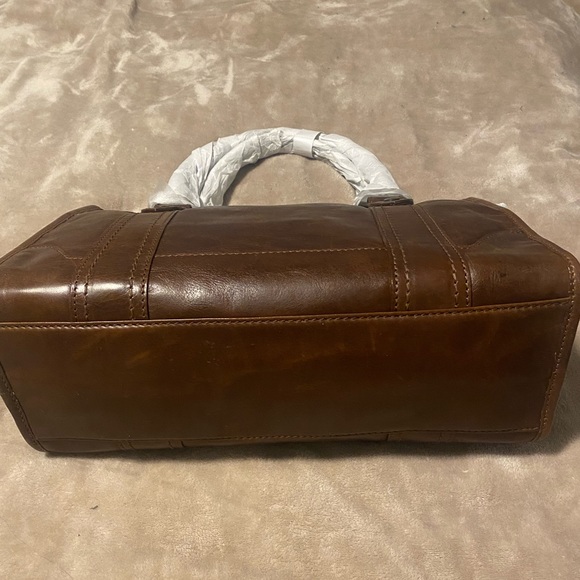 BNWT FRYE Women’s Melissa Satchel - Picture 11 of 12